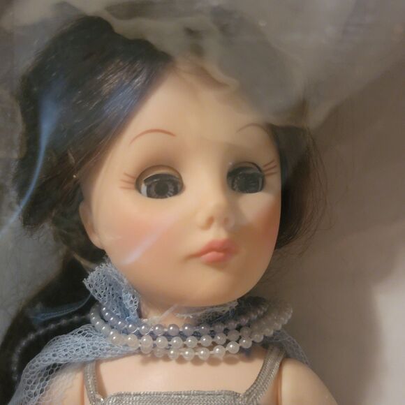 NEW Effanbee 11" The Little Mermaid Doll #1167 Storybook Collection Mermaid gift - Picture 9 of 15